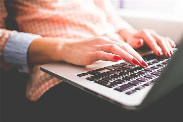 梦见特别长的手指