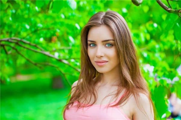 梦见自己的情侣脸色苍白