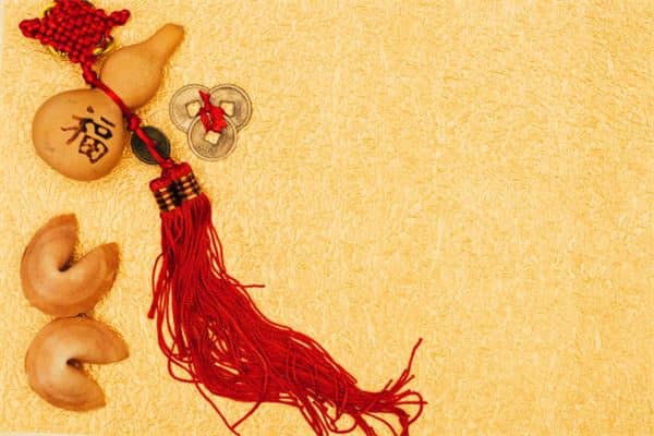 梦见佩戴护身符