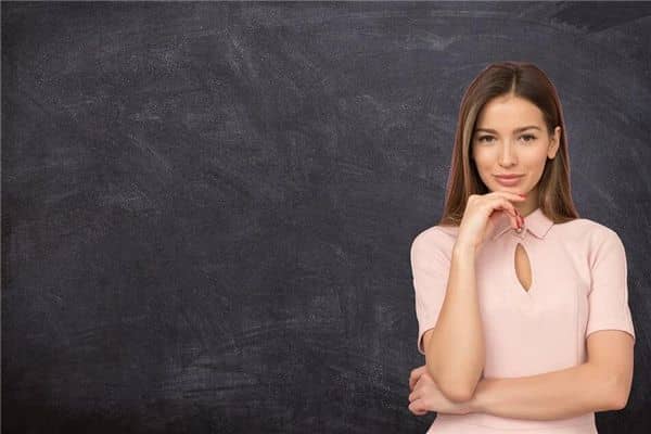 梦见遇见老师或去老师家拜访