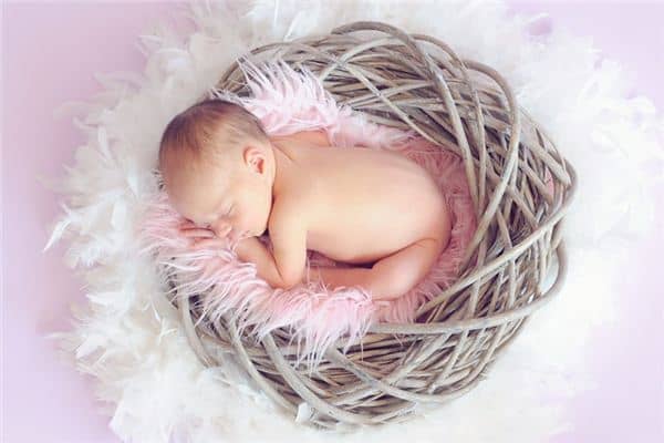 梦见抱着婴儿是什么意思