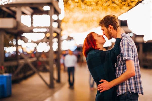 梦见和暗恋的人接吻