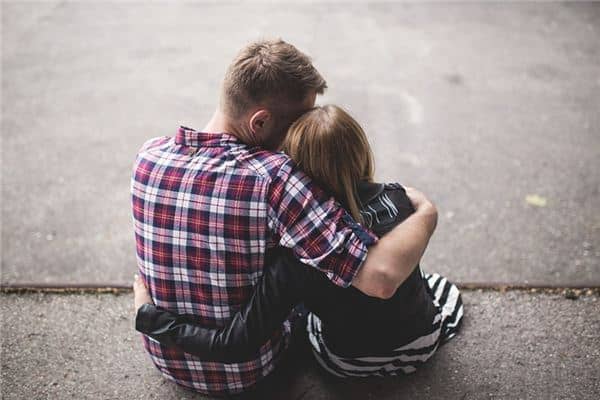 梦见父亲出轨 梦见父亲出轨