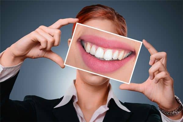 梦见牙齿掉了好多 梦见牙齿掉了好多