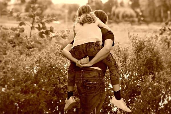 梦见自己的女儿死了 梦见自己的女儿死了