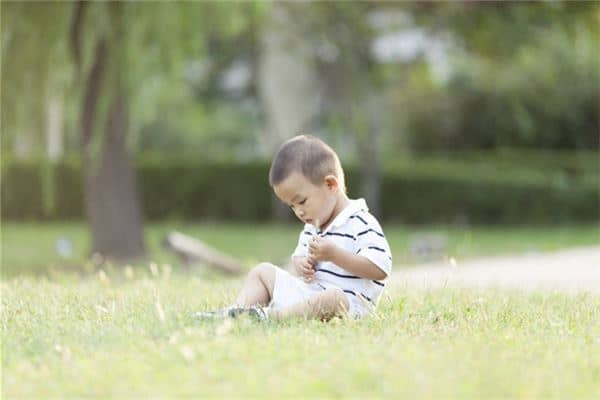 梦见宝宝会走路