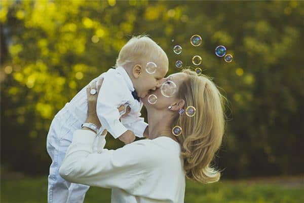 梦见带孩子是什么意思 梦见带孩子是什么意思