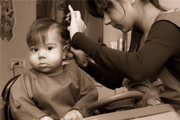 梦见理发师是什么预兆 梦见理发师是什么预兆