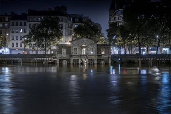 梦见水淹房子是什么预兆 梦见水淹房子是什么预兆