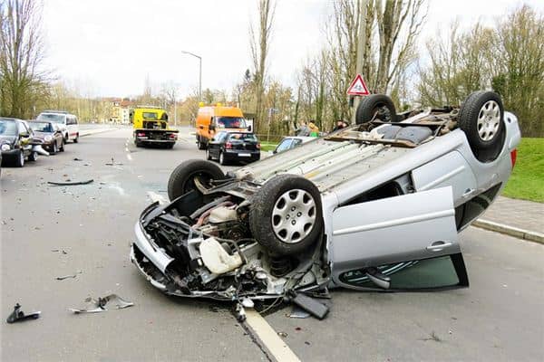 梦见出车祸是什么预兆 梦见出车祸是什么预兆