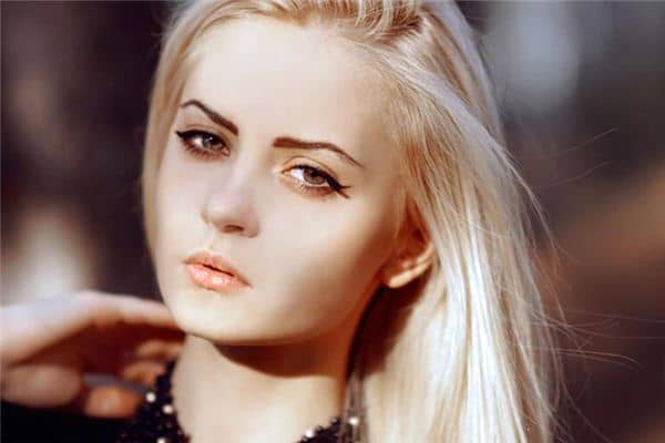 梦见双眼皮是什么意思 梦见双眼皮是什么意思