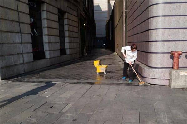 梦见搞卫生是什么意思 梦见搞卫生是什么意思