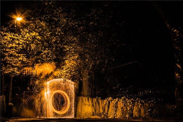 梦见电线起火是什么意思 梦见电线起火是什么意思