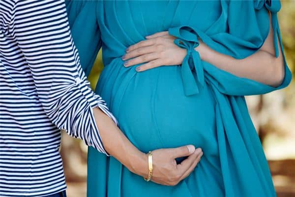 梦见怀女孩是什么意思