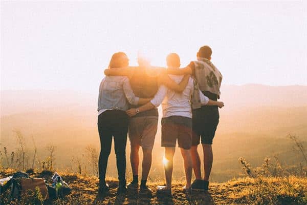 梦见老朋友是什么意思 梦见老朋友是什么意思