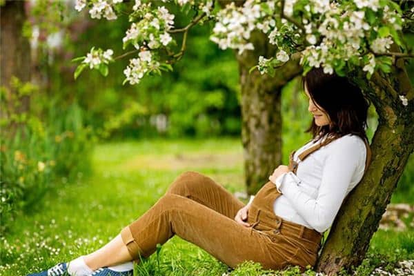 梦见怀孕的人是什么意思 梦见怀孕的人是什么意思