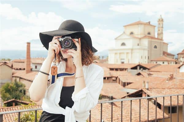 梦见拍照片是什么意思 梦见拍照片是什么意思