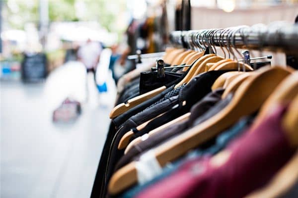 梦见买新衣是什么意思 梦见买新衣是什么意思