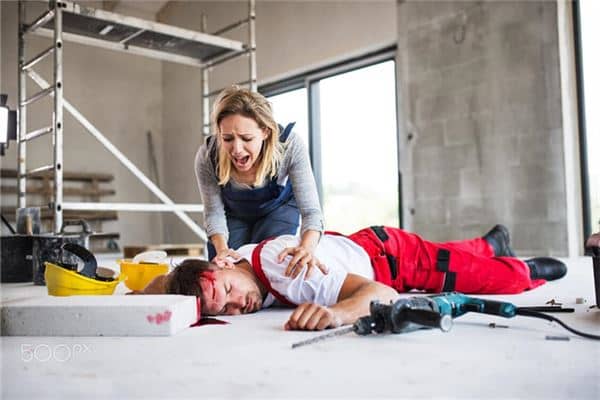 梦见脸上有血是什么意思 梦见脸上有血是什么意思