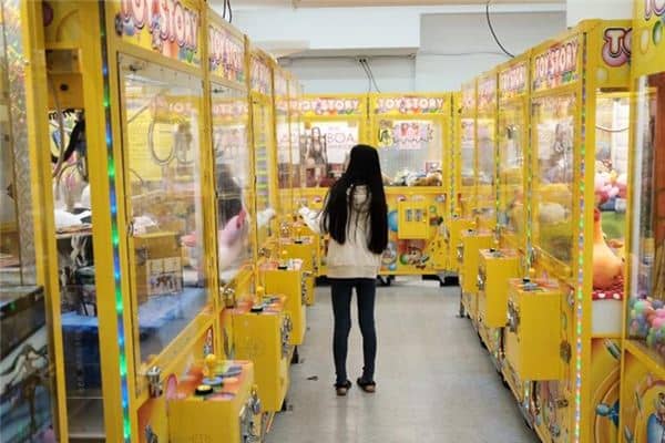 梦见抓娃娃是什么意思 梦见抓娃娃是什么意思