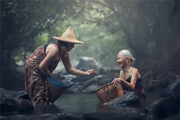 梦见村里人是什么意思 梦见村里人是什么意思