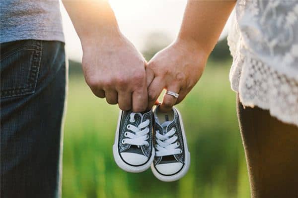 梦见穿小鞋是什么意思 梦见穿小鞋是什么意思