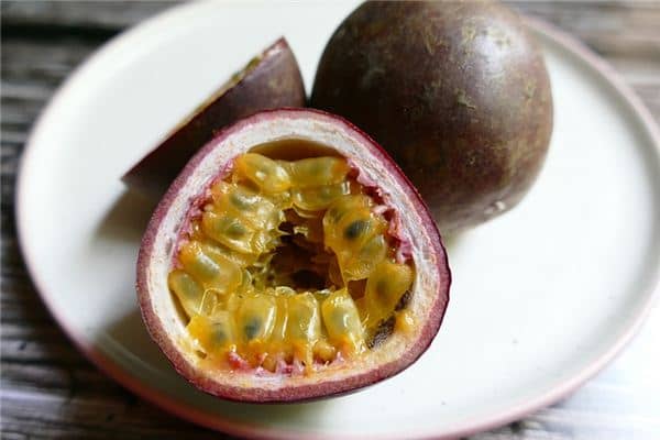 梦见百香果是什么意思 梦见百香果是什么意思