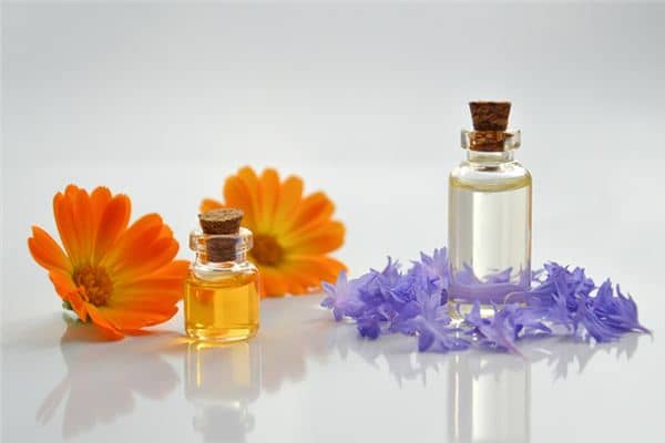 梦见玻璃瓶是什么意思 梦见玻璃瓶是什么意思