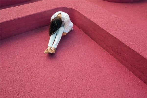 梦见朋友哭是什么意思 梦见朋友哭是什么意思