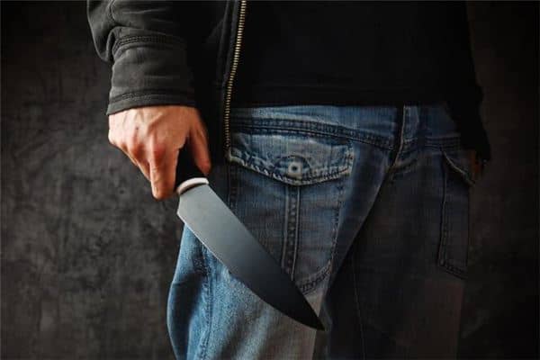 梦见杀人犯是什么意思 梦见杀人犯是什么意思