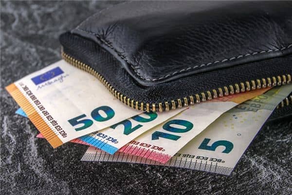 梦见捡东西是什么预兆 梦见捡东西是什么预兆