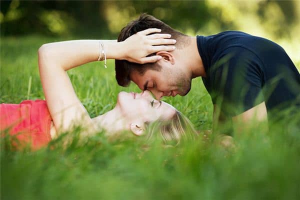 梦见找老公是什么意思 梦见找老公是什么意思