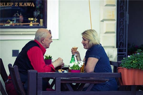 梦见和去世的人说话 梦见和去世的人说话