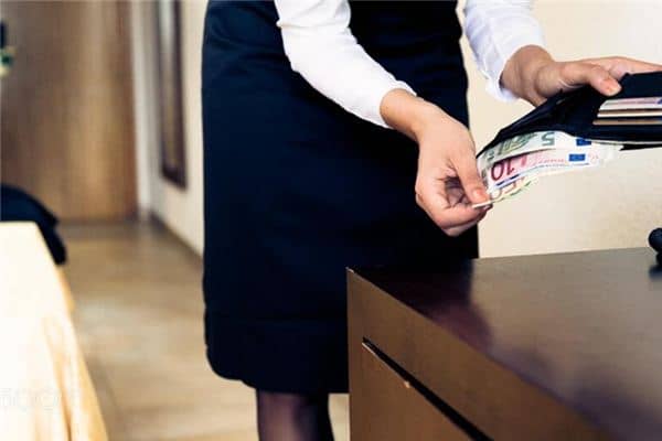 梦见被偷钱是什么意思 梦见被偷钱是什么意思