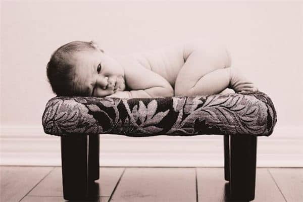 梦见婴儿大便是什么意思 梦见婴儿大便是什么意思