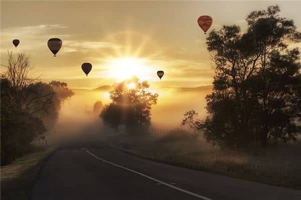 梦见飞起来 梦见飞起来