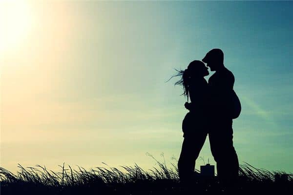 梦见爱的人是什么意思 梦见爱的人是什么意思