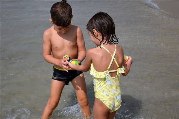 梦见生龙凤胎是什么预兆 梦见生龙凤胎是什么预兆