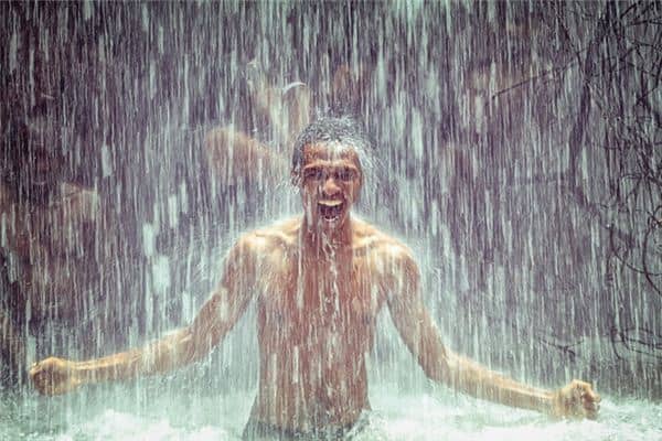 梦见被雨淋是什么预兆 梦见被雨淋是什么预兆