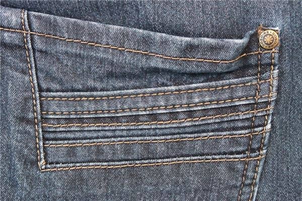 梦见穿棉裤是什么意思 梦见穿棉裤是什么意思