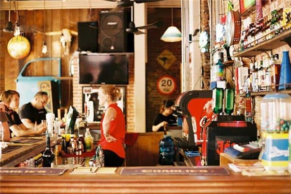 梦见老板娘是什么意思 梦见老板娘是什么意思