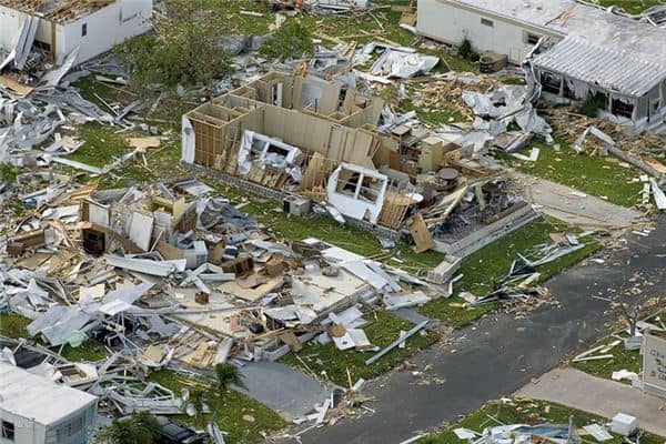 梦见天崩地裂是什么意思 梦见天崩地裂是什么意思