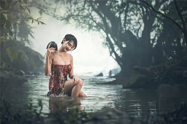 梦见老婆洗澡是什么意思 梦见老婆洗澡是什么意思