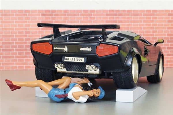 梦见车坏了是什么意思 梦见车坏了是什么意思