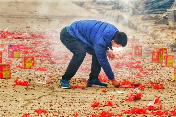 梦见放鞭炮是什么预兆 梦见放鞭炮是什么预兆