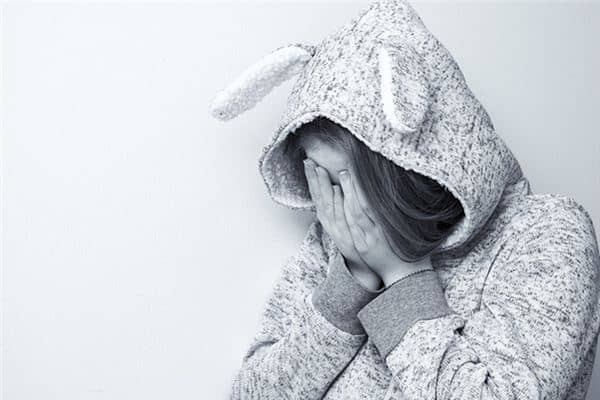 梦见妈妈哭是什么意思 梦见妈妈哭是什么意思