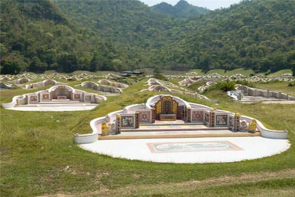 梦见迁祖坟是什么意思 梦见迁祖坟是什么意思