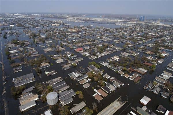 梦见大洪水是什么意思 梦见大洪水是什么意思