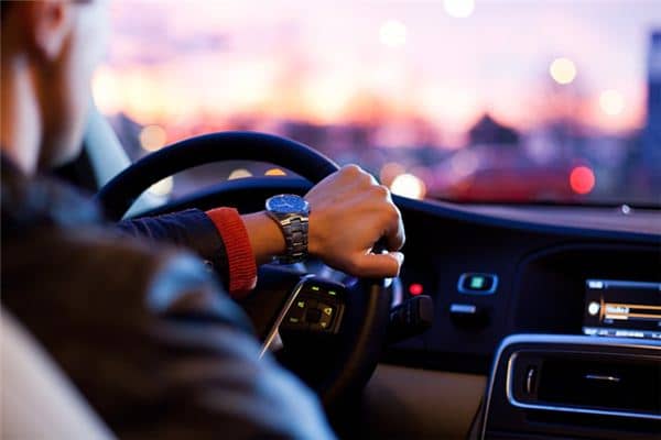 梦见开汽车是什么预兆 梦见开汽车是什么预兆