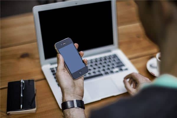 梦见换手机是什么意思 梦见换手机是什么意思